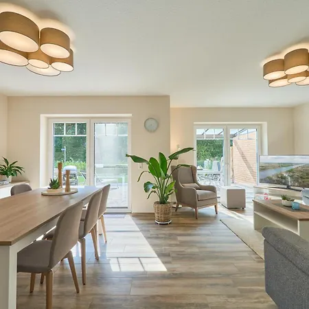 Kanalkajuete Theodor Hanerau-Hademarschen