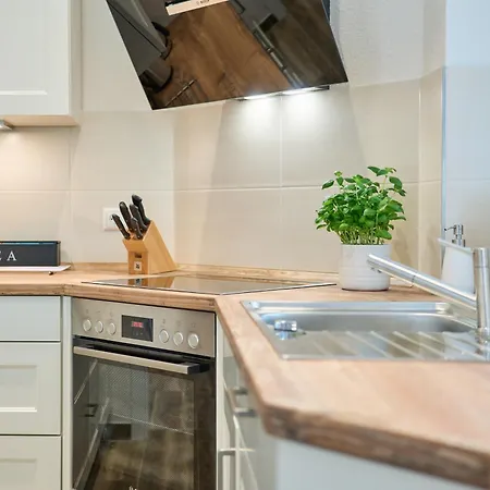 Kanalkajuete Theodor Apartment *