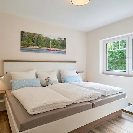 Kanalkajuete Theodor